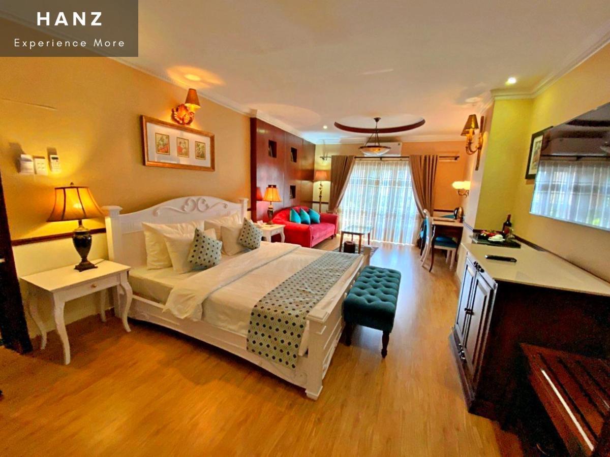 Hotel S79 Sunflower & 4*